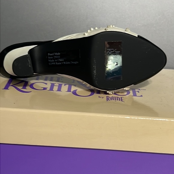 Just the Right  Shoe “Pearl Mule” #25010 (1998) Miniature collectible - Picture 6 of 9